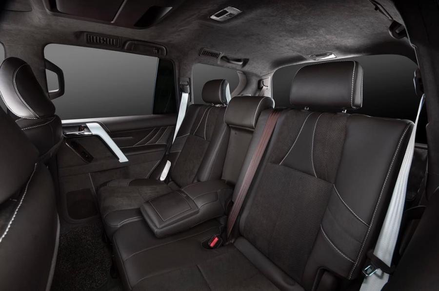 Интерьер Toyota Land Cruiser Prado by Vilner 2019 года  (фото 7 из 10)